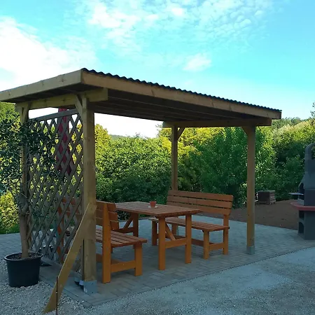 Boehrer Im Schoenen Leinleitertal