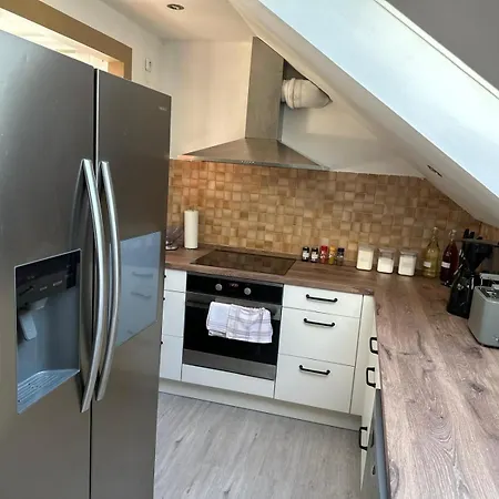 Boehrer Im Schoenen Leinleitertal Veilbronn