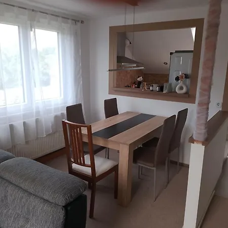 Boehrer Im Schoenen Leinleitertal Veilbronn